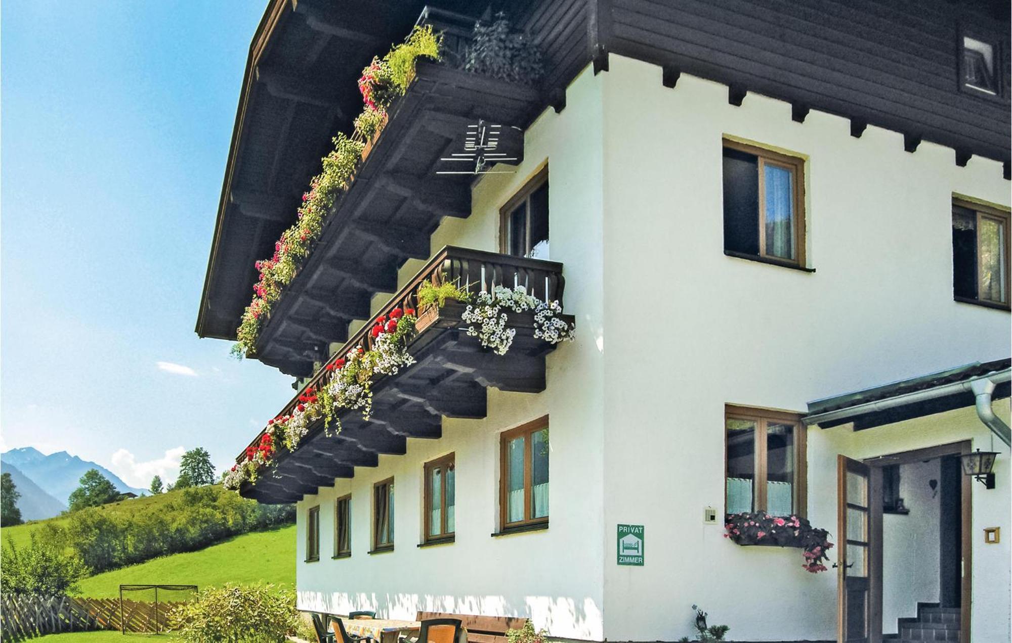 Ferienwohnung Im Bauernhof Fusch an der Grossglocknerstrasse Exterior photo